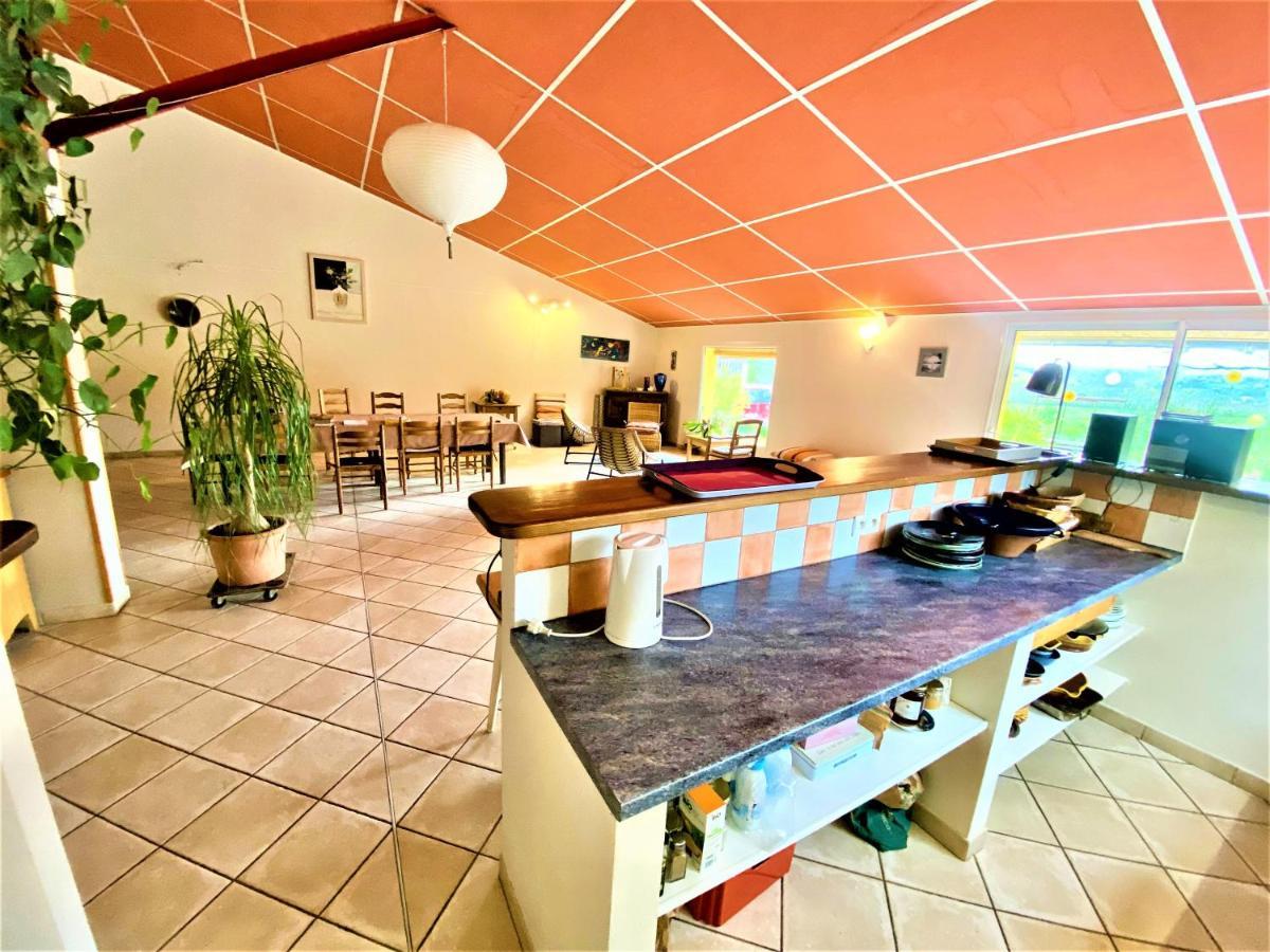 Gite De Groupe 15 A 19P, Parc, Salle De Reception - Chambres D'Hotes En Semaine Villeneuve-de-Berg Exteriör bild